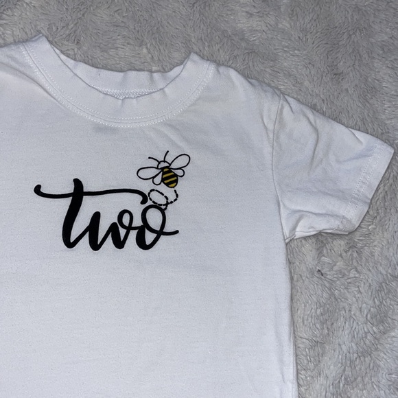 (3 for $10) gerber kids 2 tee - Picture 2 of 4